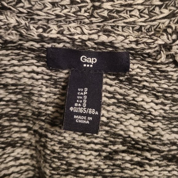 Sweater - Picture 3 of 3